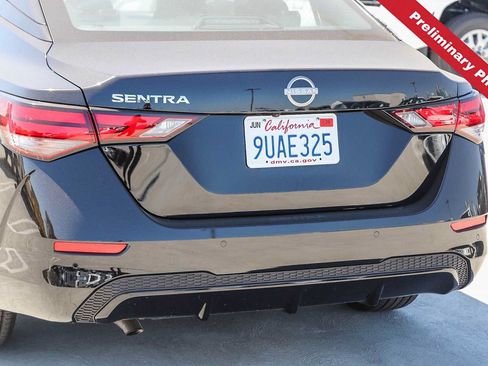 Used 2025 Nissan Sentra SV FWD image 10