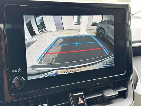 Used 2023 Toyota Corolla LE FWD image 22