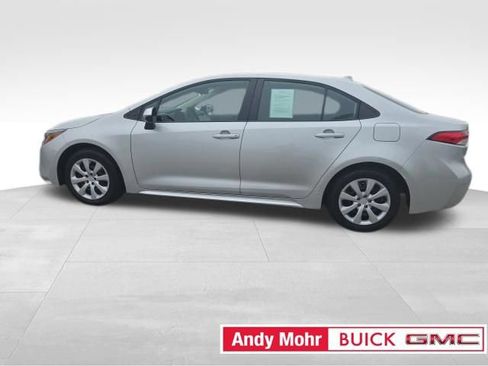 Used 2024 Toyota Corolla LE FWD image 13