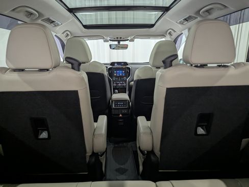 Used 2019 Subaru Ascent Limited AWD/4WD image 10
