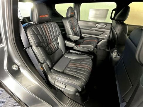 New 2026 Nissan Armada PRO-4X w/ Captain's Chari Seat Package AWD/4WD image 18
