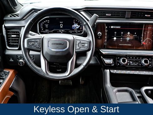 Used 2025 GMC Sierra 2500 Denali Ultimate image 20