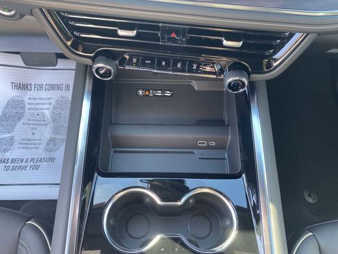 New 2026 Chevrolet Suburban Premier w/ Sun And Tow Package image 18