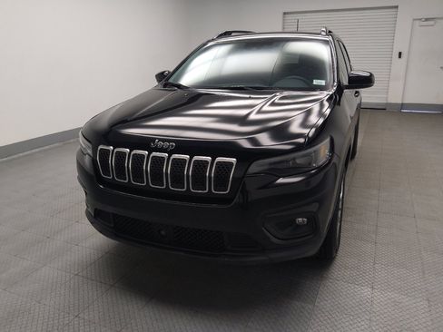 Used 2022 Jeep Cherokee Latitude Lux w/ Mopar Interior Package AWD/4WD image 15