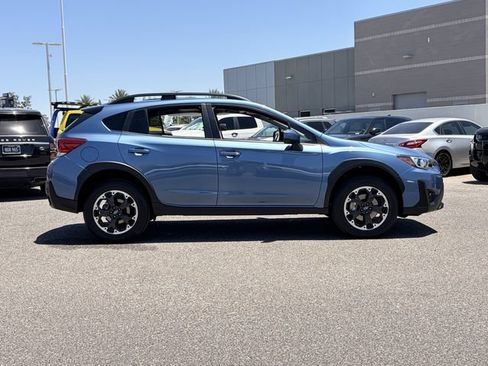Used 2021 Subaru Crosstrek 2.0i Premium w/ Moonroof Package AWD/4WD image 5
