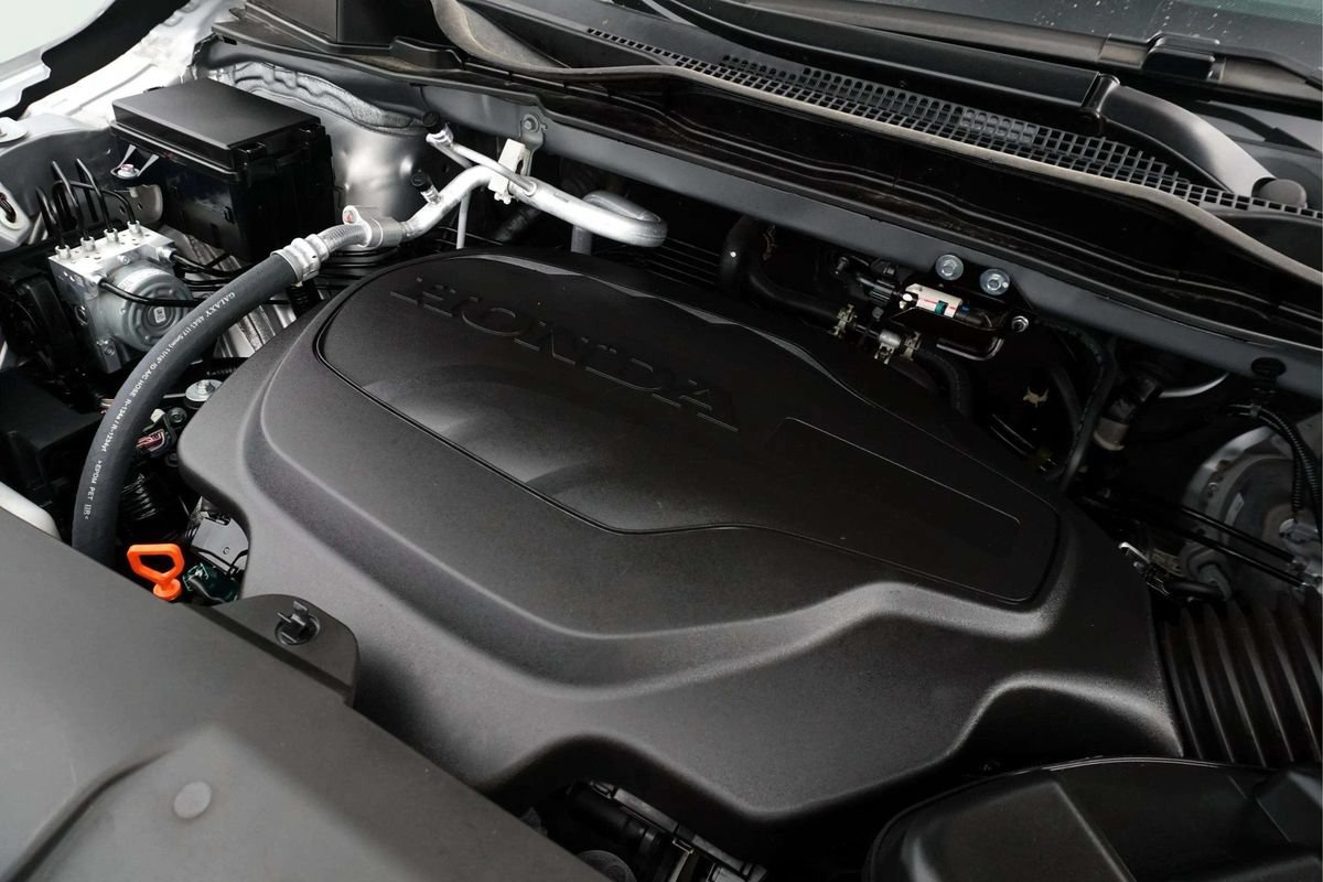 Used 2023 Honda Odyssey Touring image 13