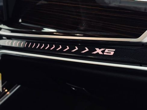 New 2026 BMW X5 xDrive40i AWD/4WD image 30