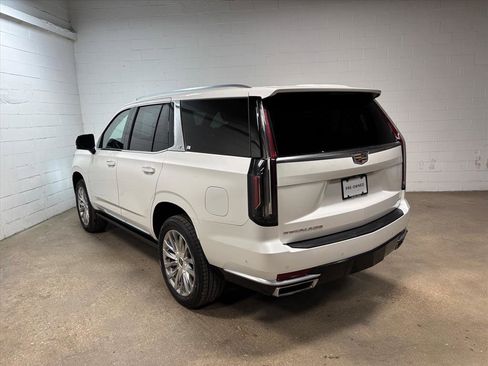 Used 2021 Cadillac Escalade Premium Luxury w/ Driver Assist Tech Package image 9