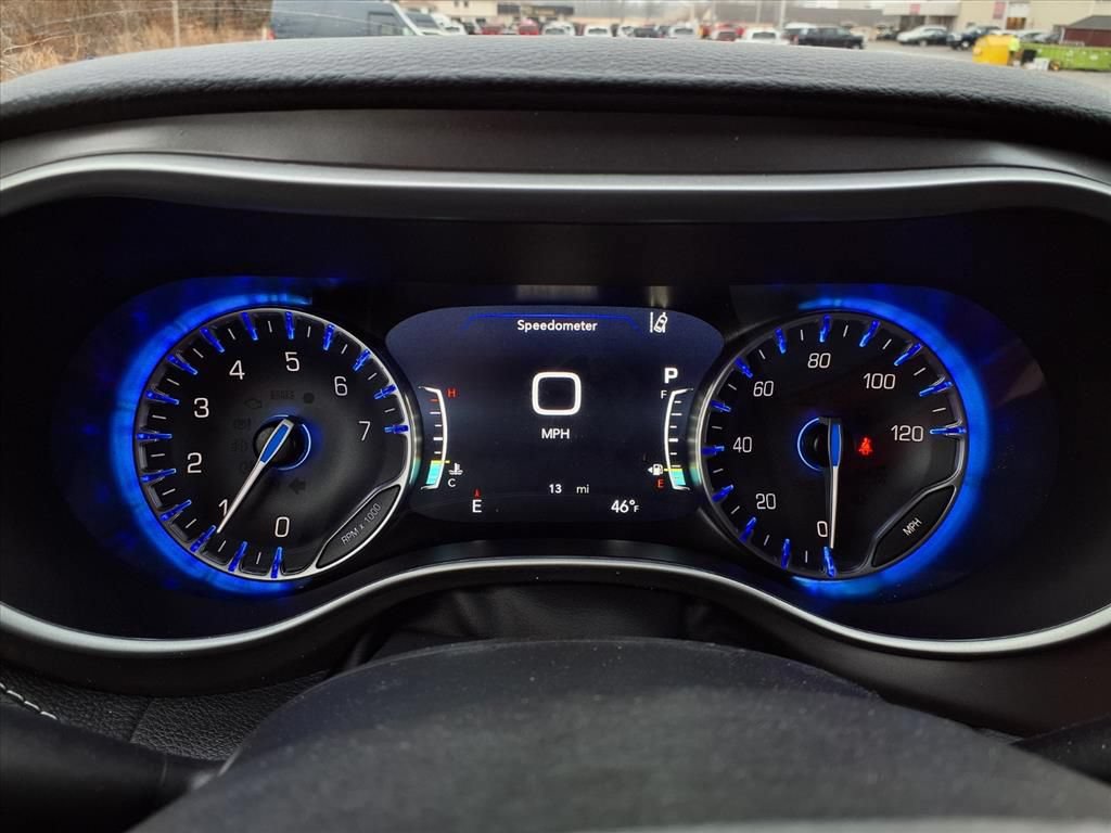 New 2026 Chrysler Pacifica Select w/ S Appearance Package FWD image 21