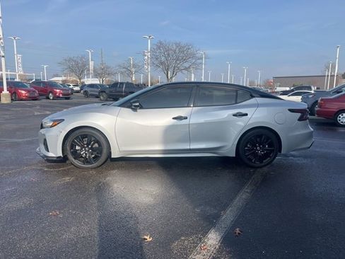 Used 2021 Nissan Maxima 3.5 SV w/ Floor Mat Group image 3