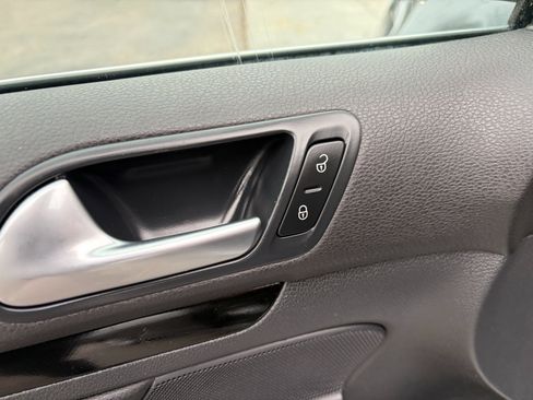 Used 2014 Volkswagen Jetta TDI image 11