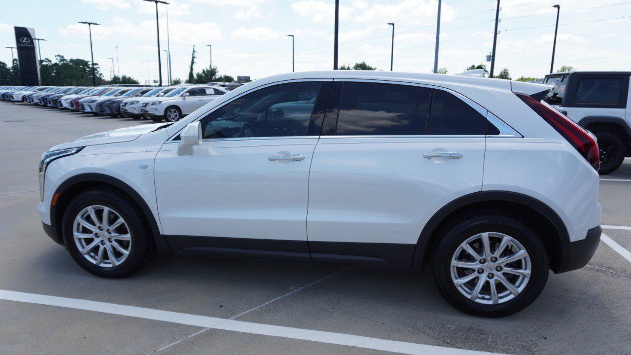 Used 2019 Cadillac XT4 Luxury FWD image 5