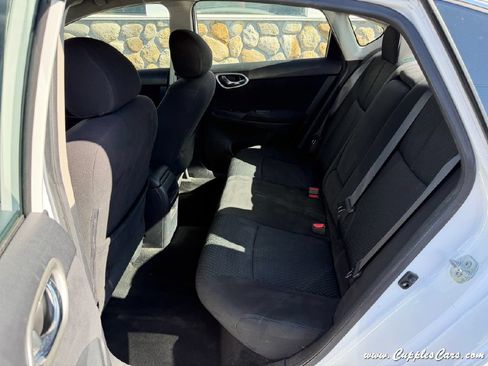 Used 2014 Nissan Sentra SR w/ SR Driver Package FWD image 6
