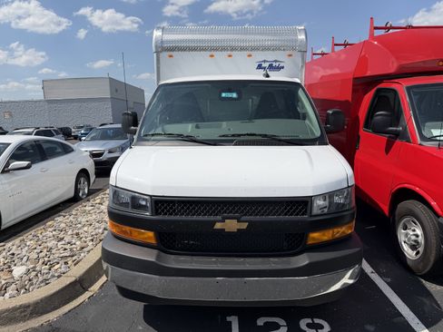 New 2026 Chevrolet Express 3500 w/ Power Convenience Package RWD image 3