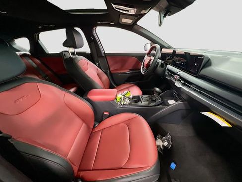 New 2025 Kia K4 GT-Line image 29