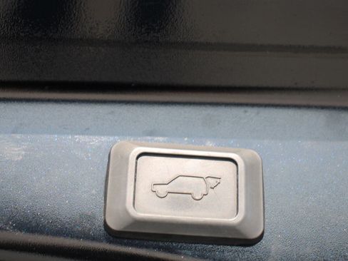 Certified 2022 Toyota RAV4 XLE image 16