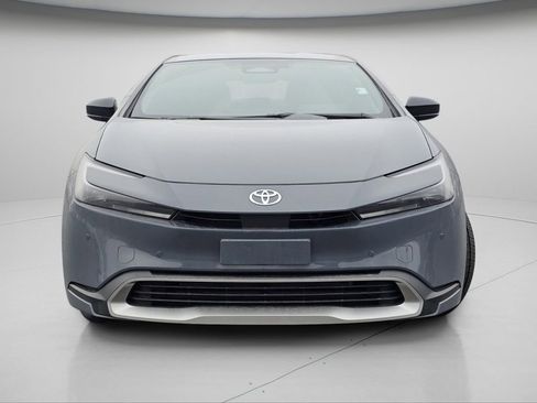 New 2026 Toyota Prius Plug-In Hybrid FWD image 3