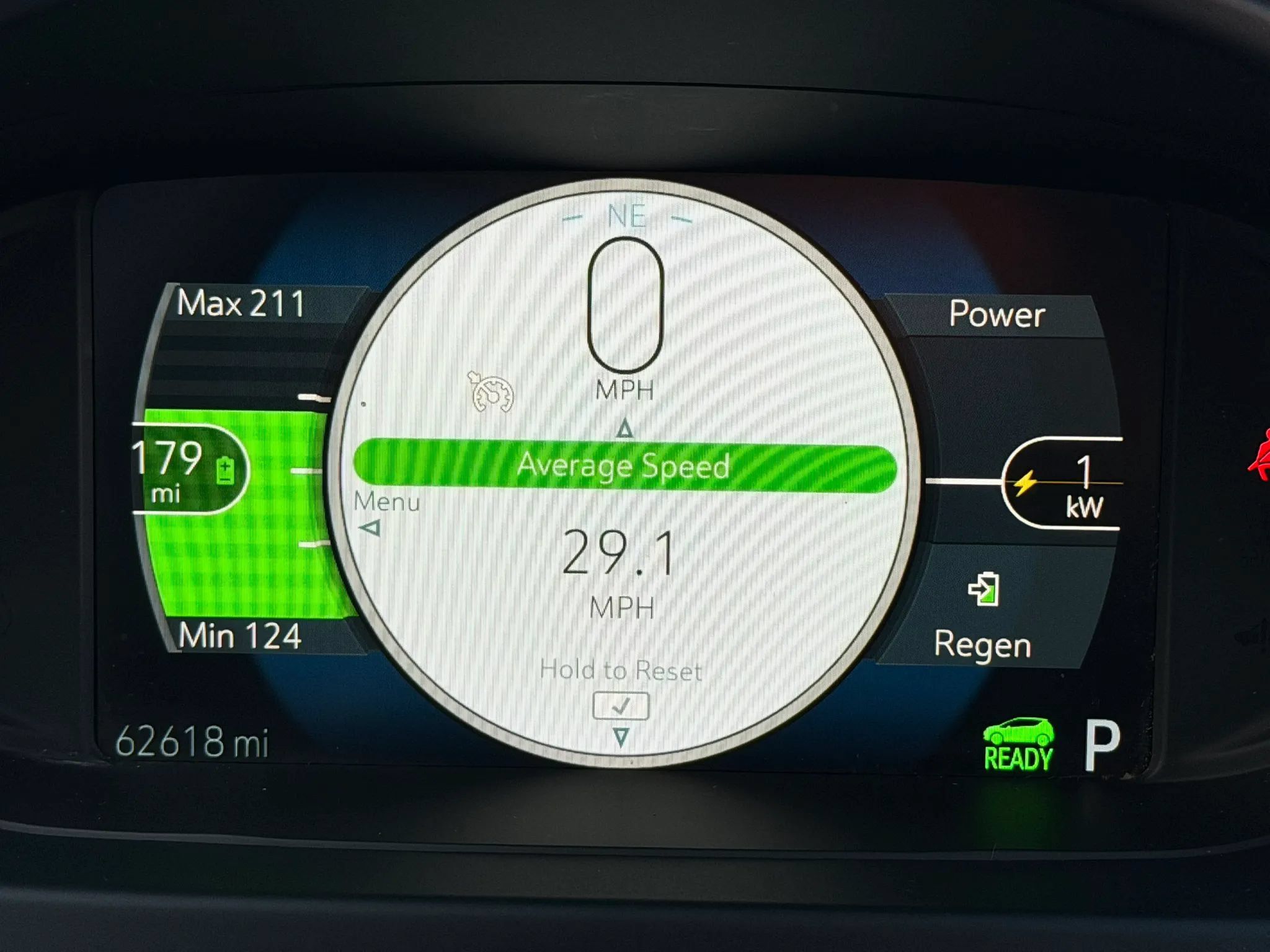 Used 2019 Chevrolet Bolt Premier w/ Infotainment Package FWD image 29