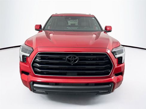 Used 2025 Toyota Sequoia SR5 image 9