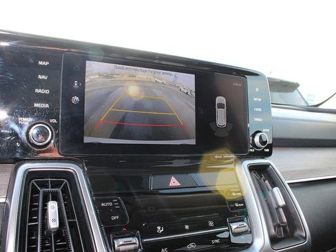 Used 2023 Kia Sorento S w/ Panoramic Sunroof Package image 36