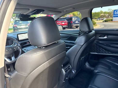 Used 2021 Hyundai Santa Fe SEL w/ Convenience + Premium Package AWD/4WD image 21