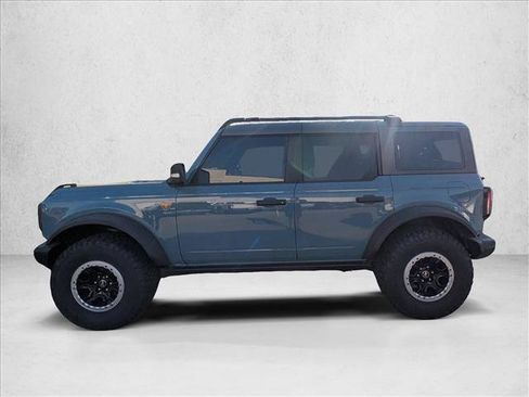 Used 2022 Ford Bronco Badlands w/ Sasquatch Package AWD/4WD image 8