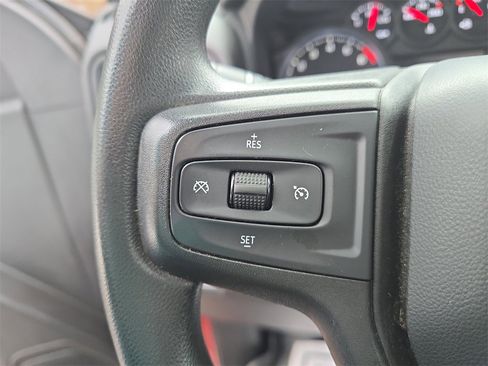 Used 2021 Chevrolet Silverado 1500 Custom Trail Boss w/ LPO, Dark Essentials Package image 17