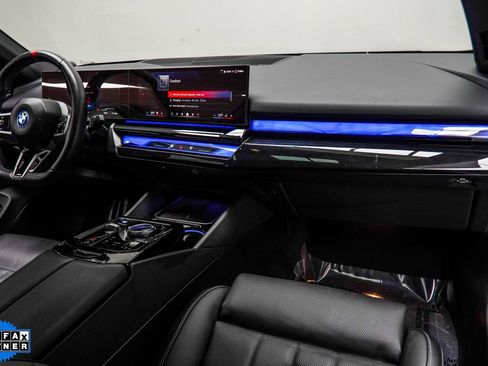 Used 2025 BMW i5 M60 w/ Premium Package AWD/4WD image 15