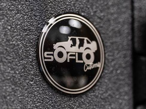 Used 2026 Jeep Gladiator Sport image 47