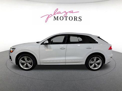 Certified 2023 Audi Q8 Premium w/ Convenience Package AWD/4WD image 7