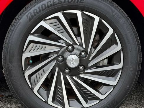 Used 2021 Hyundai Sonata Limited FWD image 13