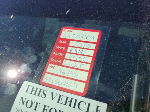 Used 2025 RAM 2500 Laramie image 10