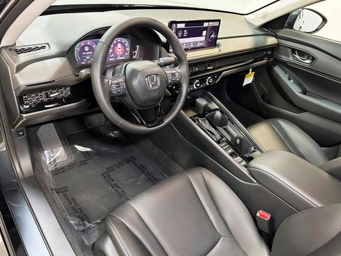 New 2025 Honda Accord EX-L image 15