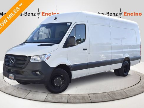 Used 2024 Mercedes-Benz Sprinter 3500 w/ Acoustic Package image 1