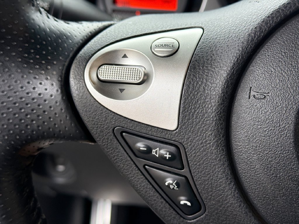 Used 2020 Nissan 370Z Coupe RWD image 24