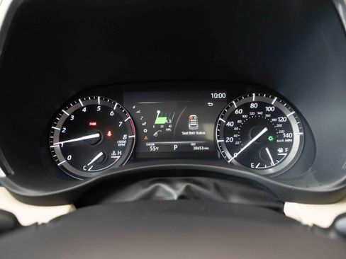 Used 2020 Toyota Highlander Limited AWD/4WD image 16