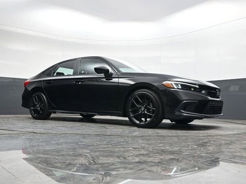 Used 2024 Honda Civic Sport image 25