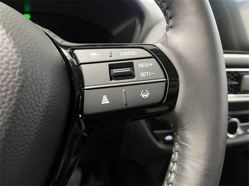 New 2026 Honda HR-V EX-L image 17