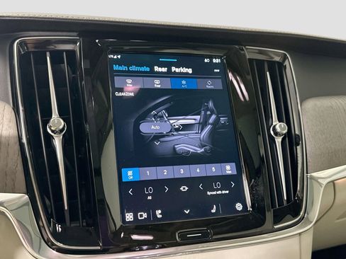 New 2025 Volvo S90 B6 Ultra w/ Lounge Package image 14