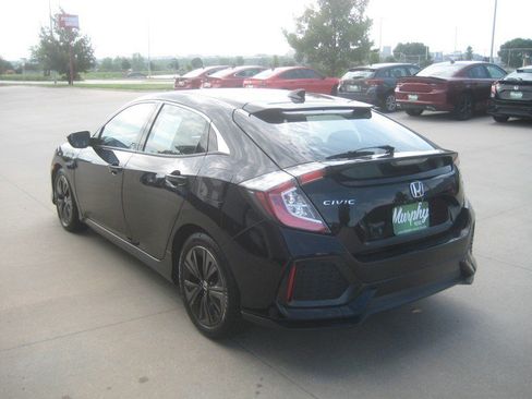 Used 2018 Honda Civic EX image 5