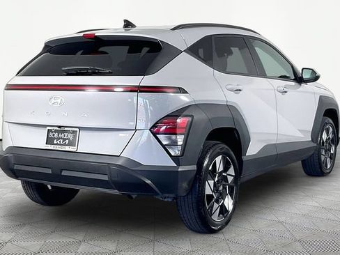 Used 2025 Hyundai Kona SEL AWD/4WD image 5
