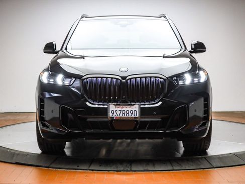 Certified 2025 BMW X5 xDrive50e w/ Executive Package image 2