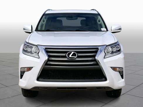 Used 2019 Lexus GX 460 Premium image 4