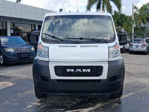Used 2021 RAM ProMaster 2500 FWD image 3