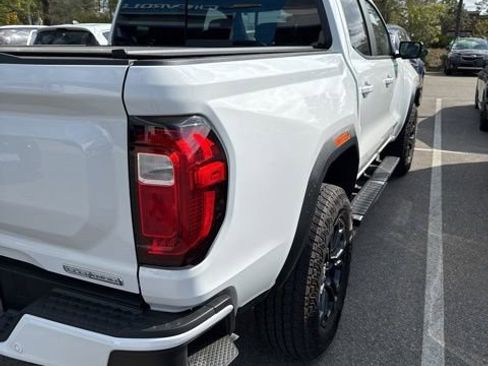 Used 2024 GMC Canyon Elevation w/ Convenience Package image 3