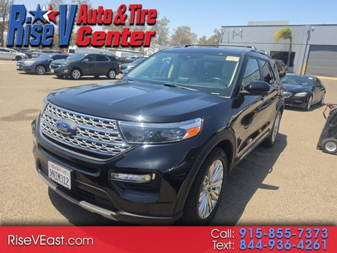 Used 2022 Ford Explorer Limited w/ Limited Technology Package RWD image 1