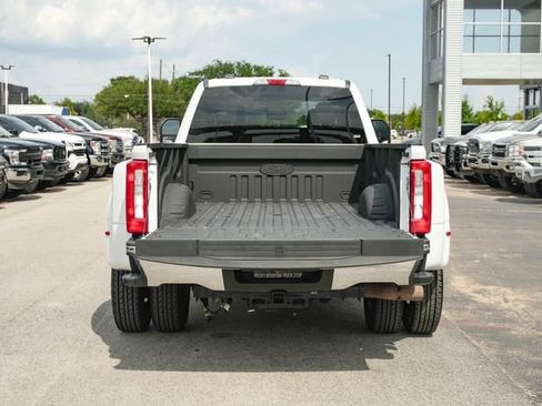 Used 2023 Ford F350 XLT image 10