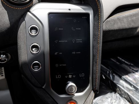 Used 2025 McLaren 750S RWD image 47