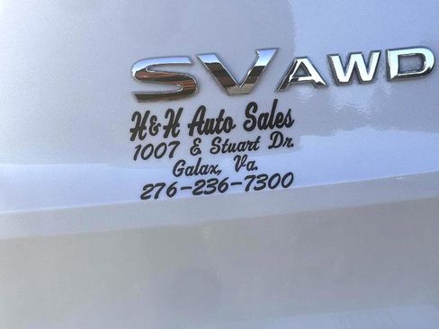 Used 2023 Nissan Rogue SV image 23