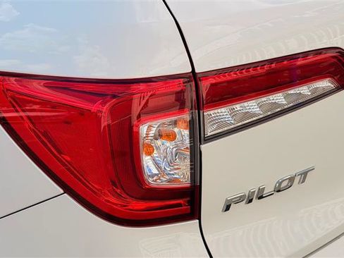 Used 2019 Honda Pilot EX-L image 13